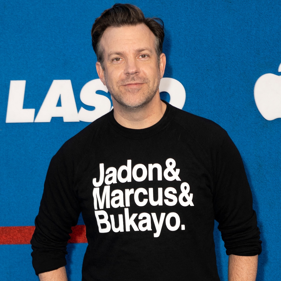Jason Sudeikis Weighs In On Taylor Swift & Travis Kelce’s Relationship
